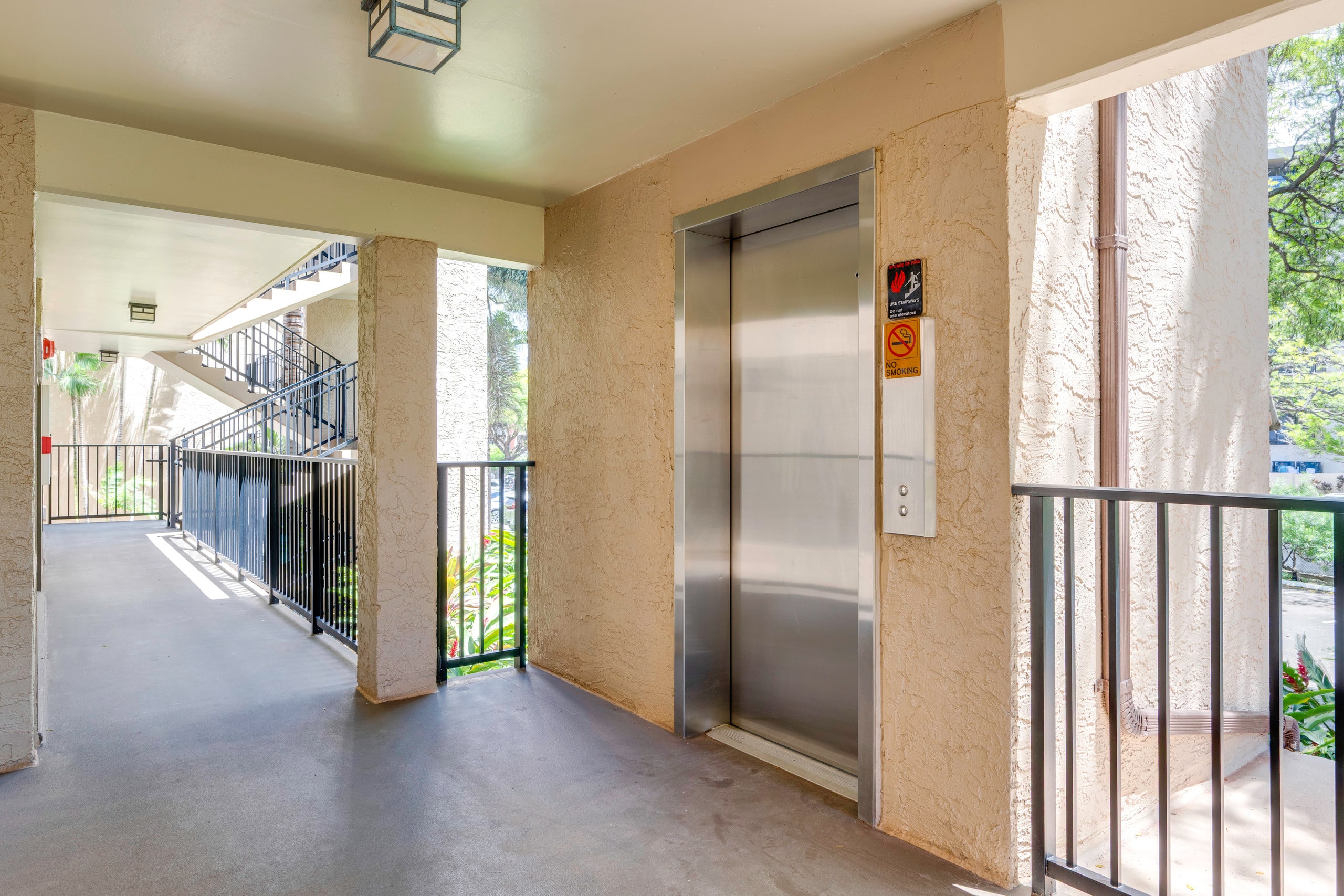 Condo in Lahaina · ★4.92 · 2 bedrooms · 4 beds · 2 baths - Image 20
