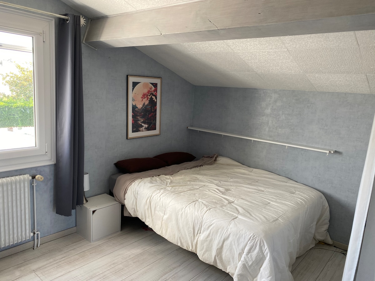 غرفة النوم 2