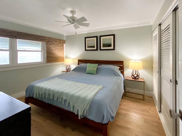 Updated bedroom refresh new king size bed and mattress.  New paint color...soothing "sea salt" sherwin williams.  A great spot to relax after a day of adventuring.  Bedroom has air conditioning.
