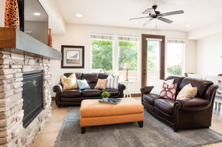 Home Away Stay & Play | 2 Pools + Hot Tubs - Utah