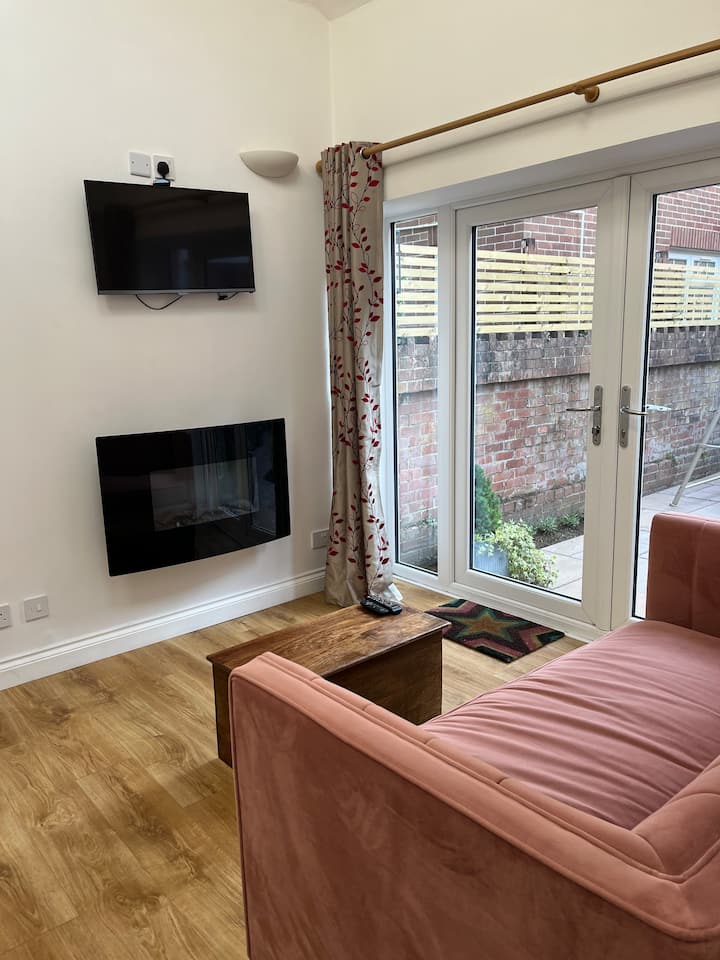 Peaceful And Unique Stay In City Centre - Cardiff