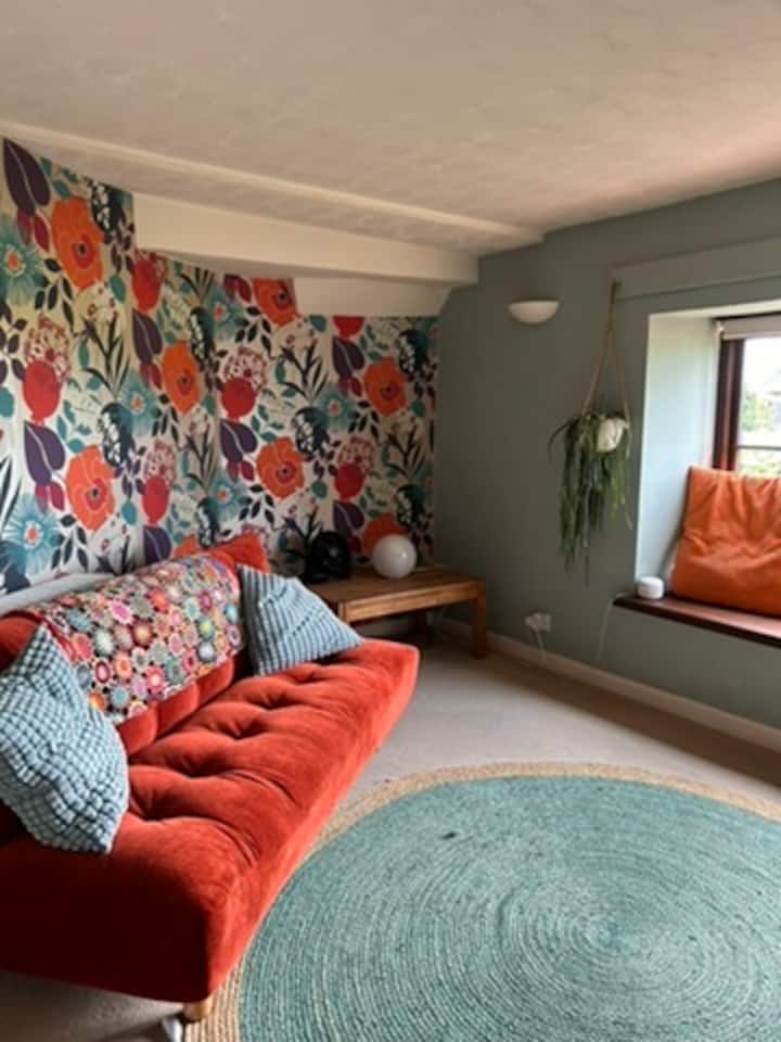 Beautiful Two Bedroom Flat In Idyllic Setting - Symonds Yat