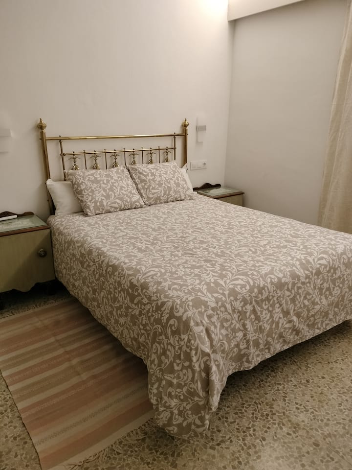 غرفة النوم 8