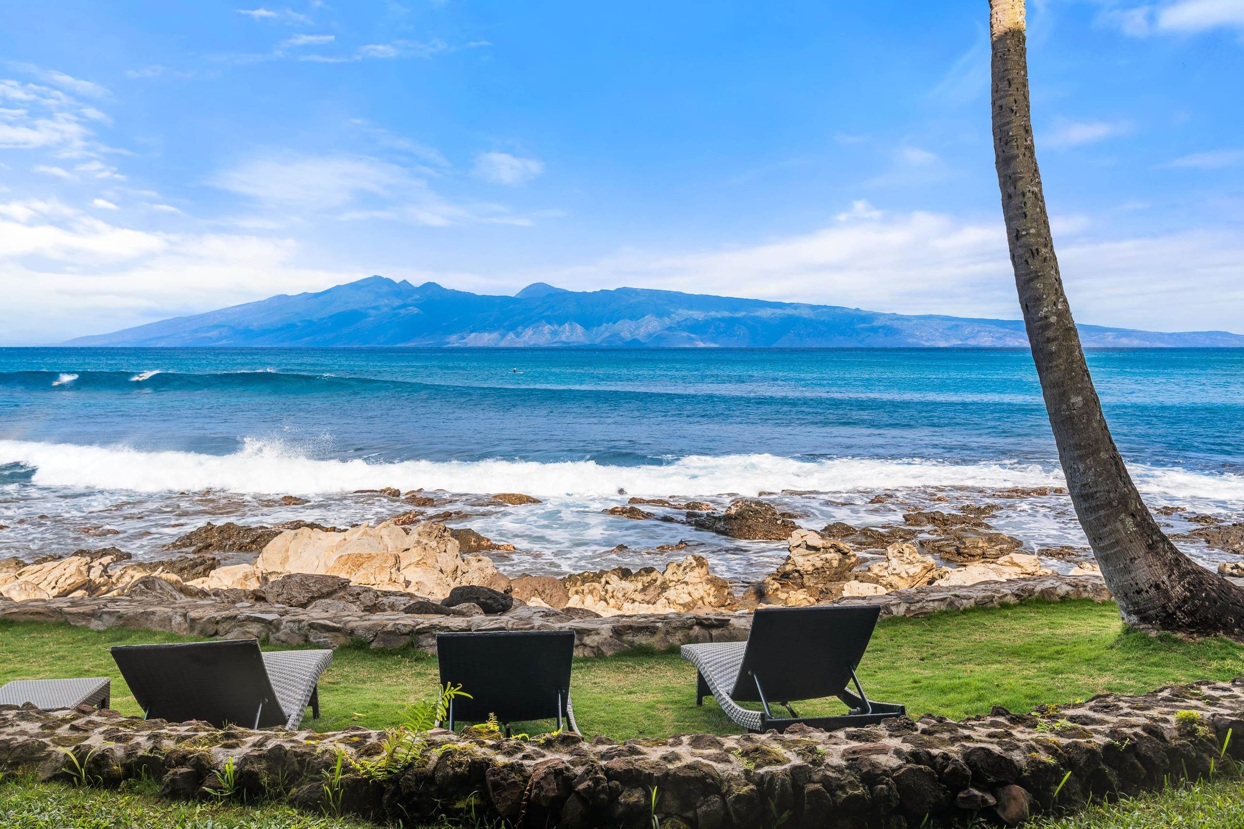 Home in Lahaina · ★4.83 · 5 bedrooms · 5 beds · 4 baths - Image 7