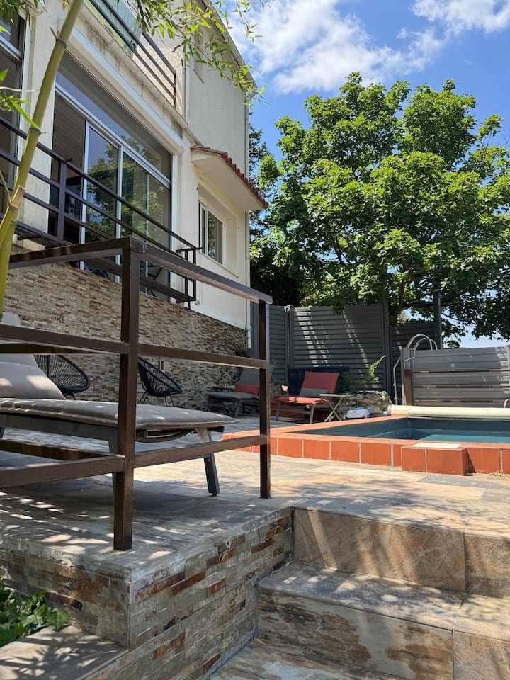 Logement Proche Argeles - Piscine - Nature - Sorède