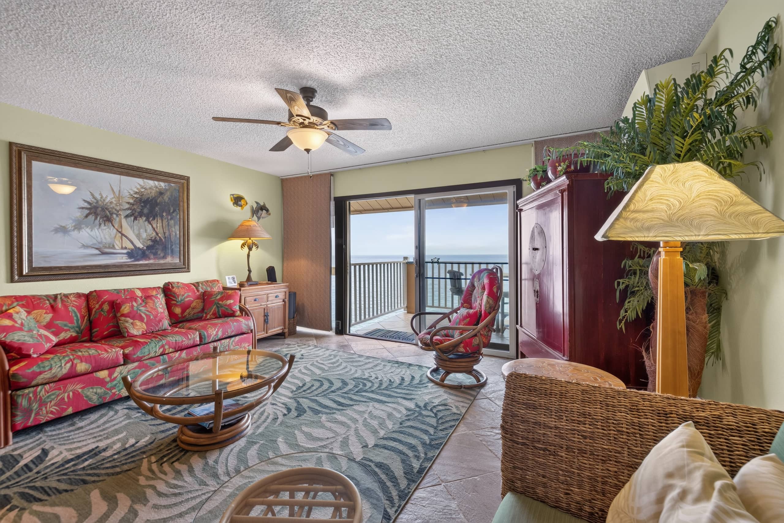 Condo in Kailua-Kona · ★4.98 · 1 bedroom · 4 beds · 1 bath - Image 5