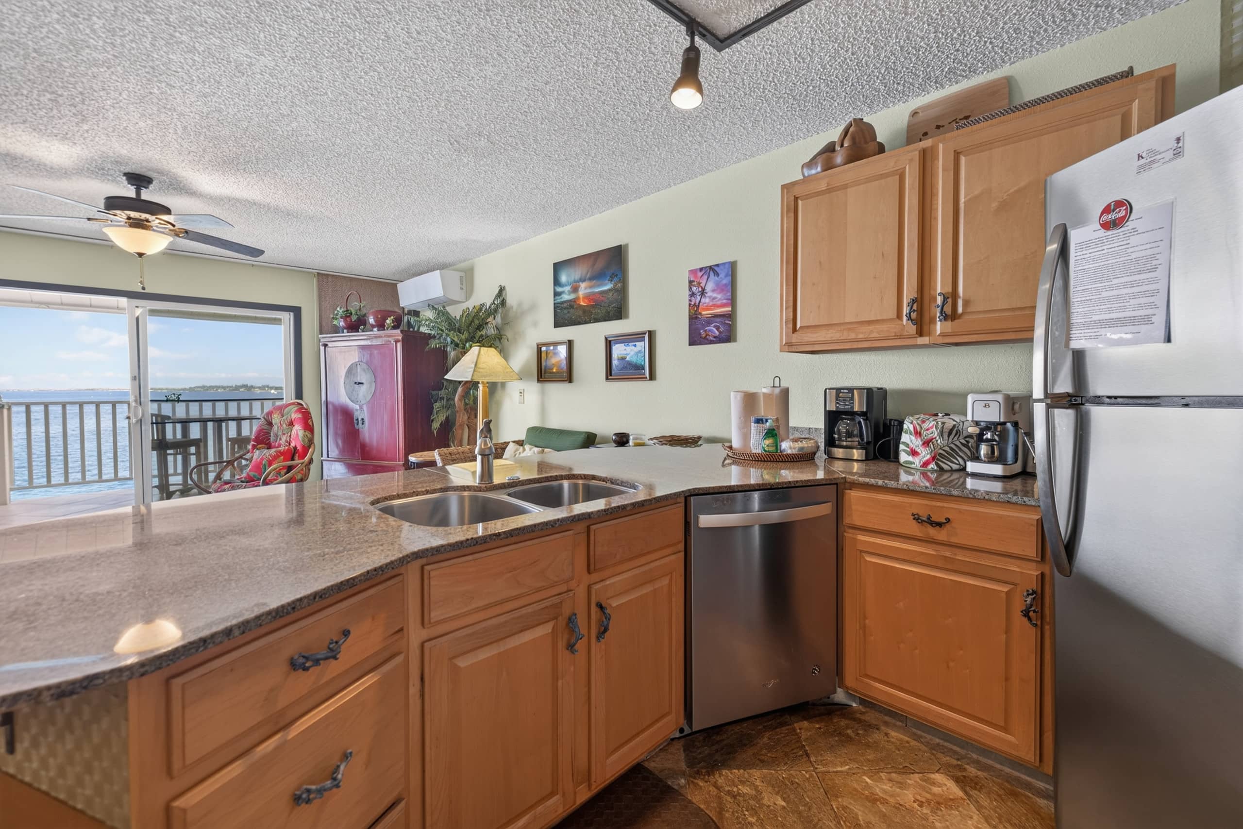Condo in Kailua-Kona · ★4.98 · 1 bedroom · 4 beds · 1 bath - Image 8