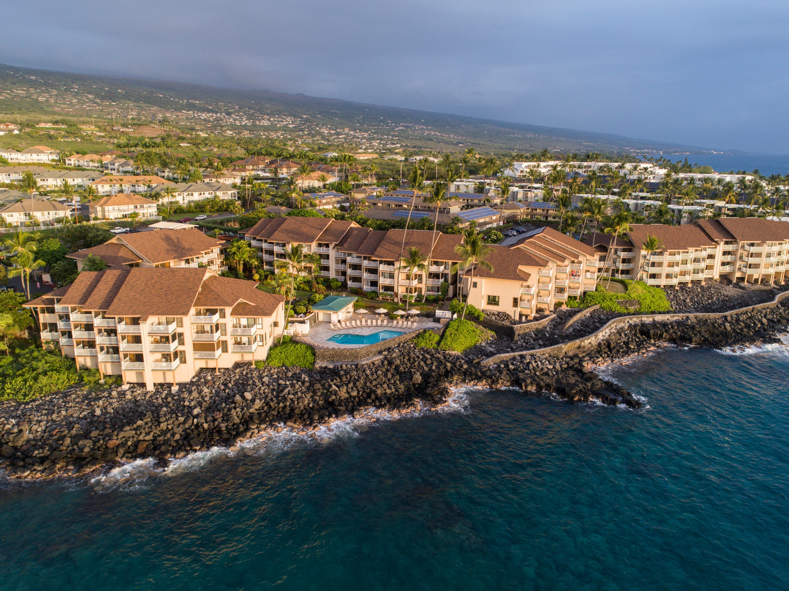 Condo in Kailua-Kona · ★4.98 · 1 bedroom · 4 beds · 1 bath - Image 20