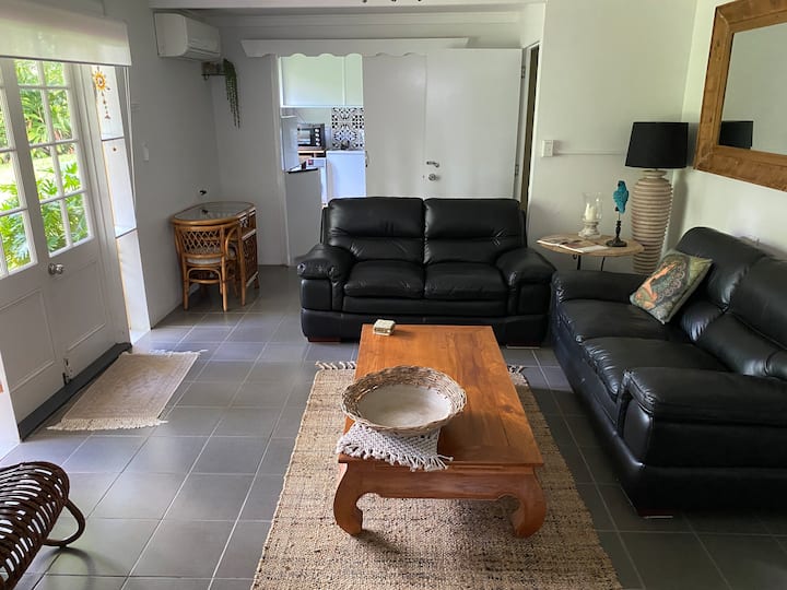 Hinterland Escape Woombye - Montville