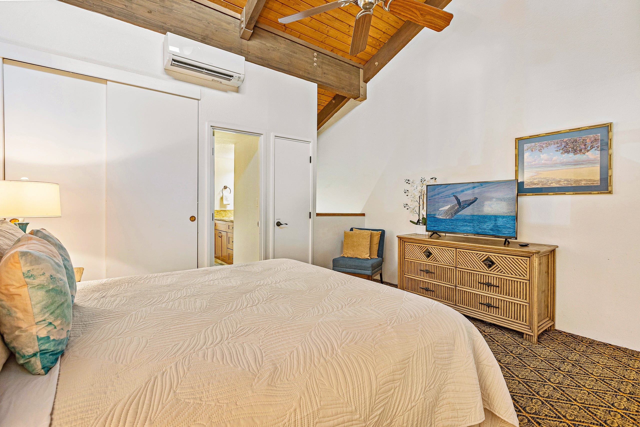 Condo in Kihei · ★4.84 · 2 bedrooms · 4 beds · 2 private baths - Image 18
