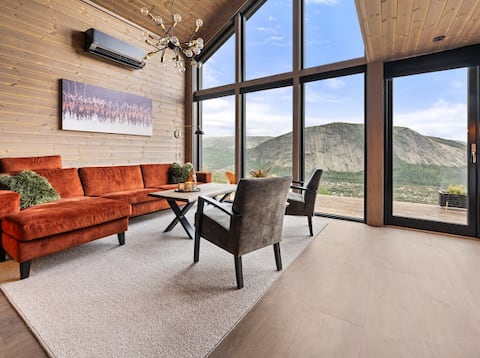 Top Airbnb: Amazing views in Brokke - ski in/out in Valle