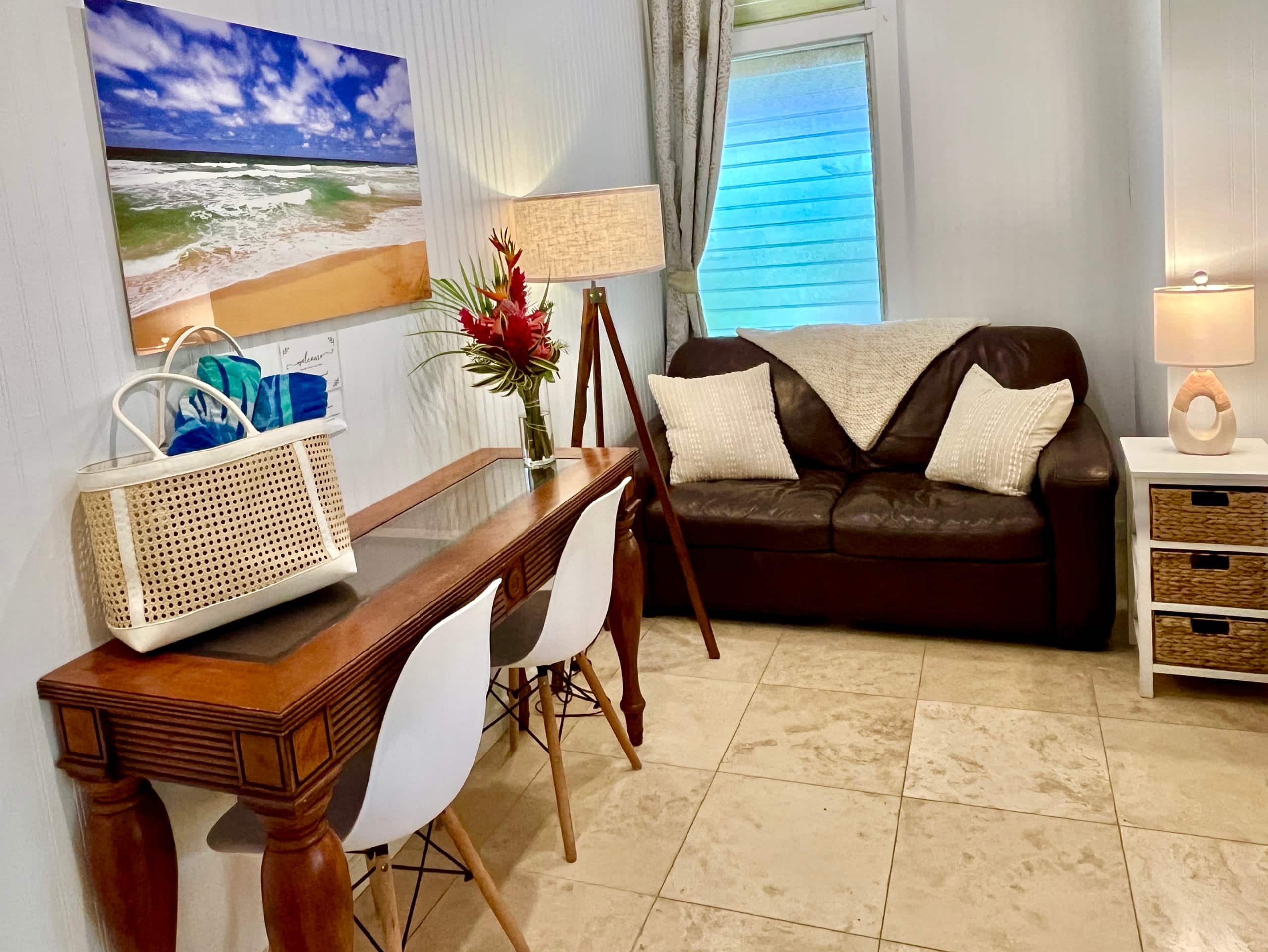 Tropical Escape | King Suite & Gear, North Shore - Photo 2