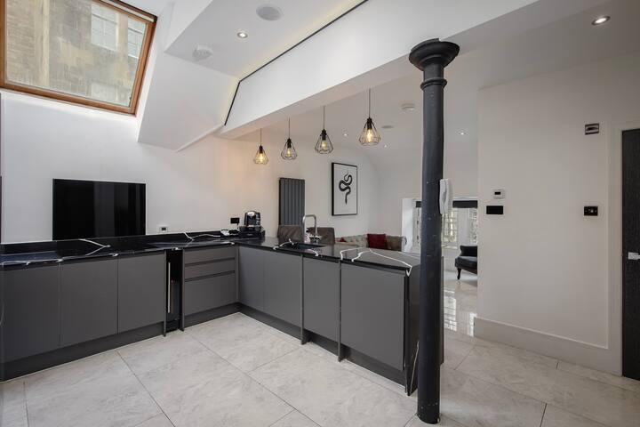 Royal Mile 2bedroom apartment gallery image 5