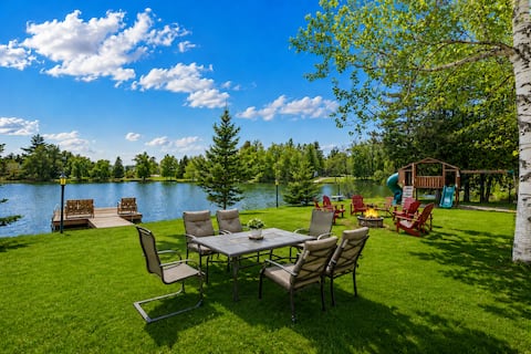 Lakefront Cottage - Pets Welcome, with Hot Tub