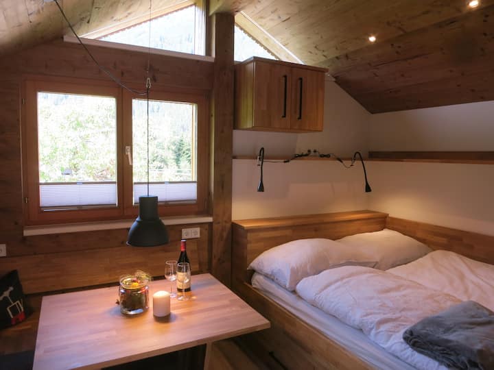 Ruhiges Tiny House Mit Bergblick - Montafon