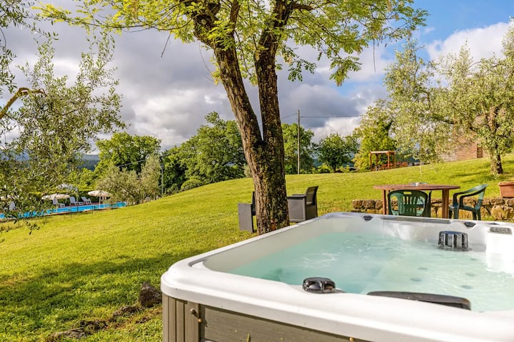 Cottage Nel Verde Con Jacuzzi Privata E Piscina