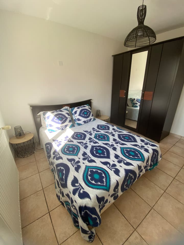 საძინებელი 2