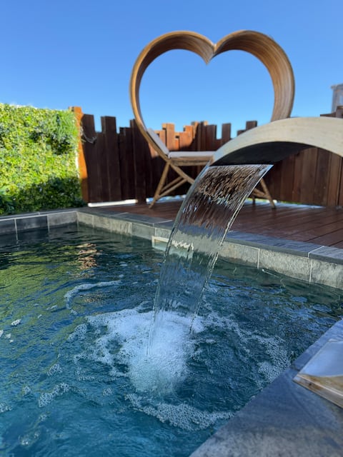 Lilie Location Manapany 4* heated pool with view
