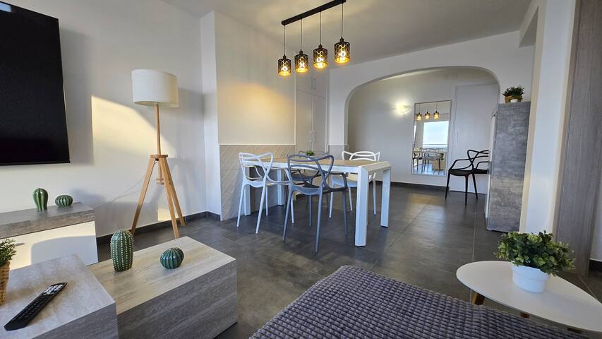 Apartments Paradise Lloret – Vue sur Mer 2 gallery image 5