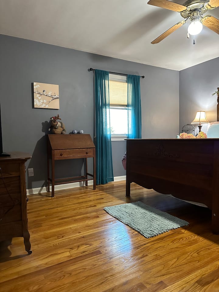 საძინებელი 1