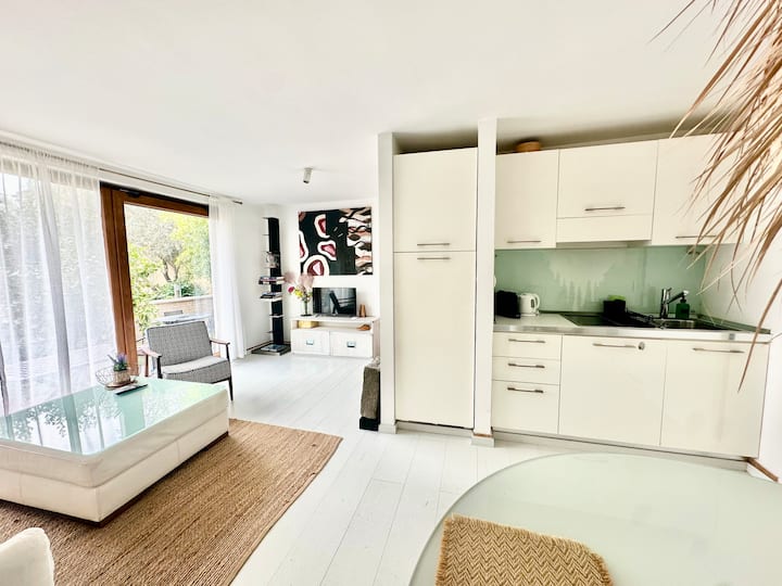 Quiet Apartment With Private Garden - Rovinj