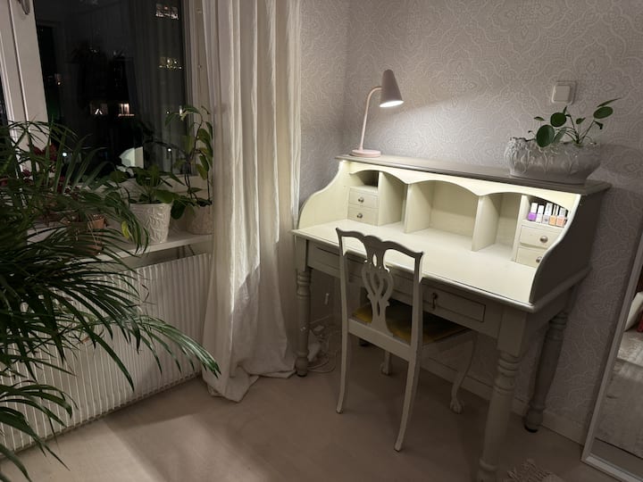 Прекрасно биро 