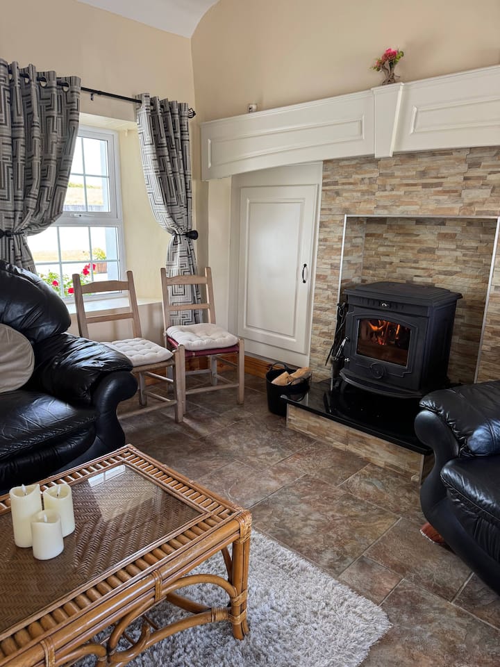Hill View Country Farm  House - County Clare