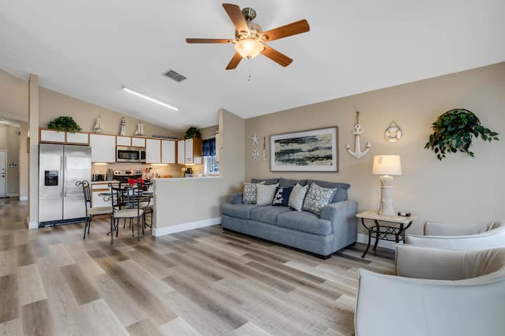 4 Bd/2 Ba Sleeps 9! Hampton Lakes (168 Ea) - Four Corners, FL