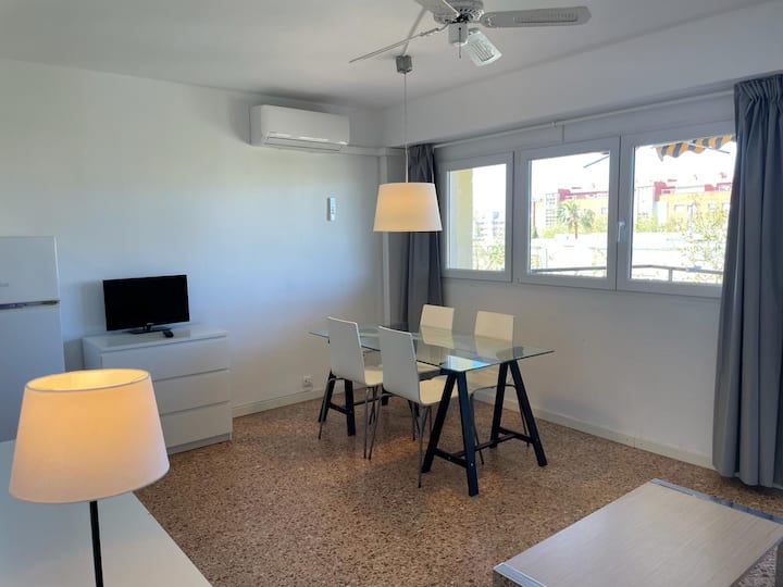 Precioso, Centrico, Con Parking Y Aire Acondicion - Salou