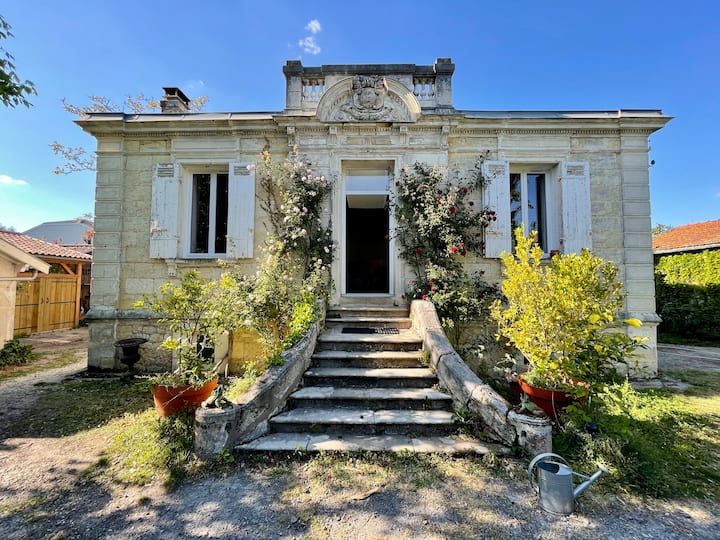 Maison Familiale Avec 4 Chambres Doubles, Jardin - Talence