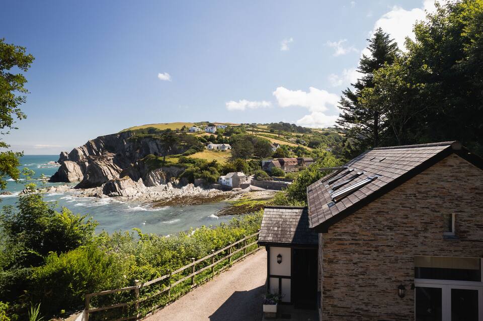 A cliffside boathouse on Lee Bay, Lee Bay, Devon, United Kingdom, photo 9 of 10