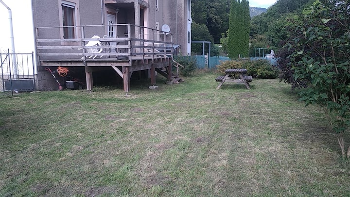 Appart Lumineux Avec Jardin Et Terrasse - Vosges
