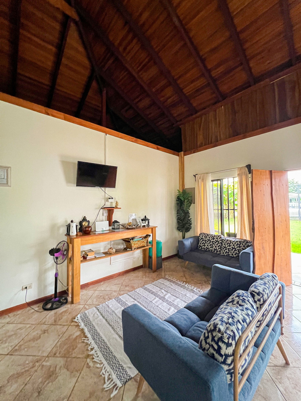 Posada de Paz 1 — 4 bedroom vacation rental in Puerto Jiménez