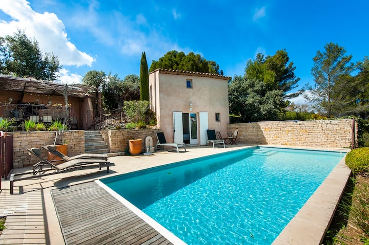 Belle Villa Sur Un Golf Avec Vue Sur Le Luberon - Mallemort