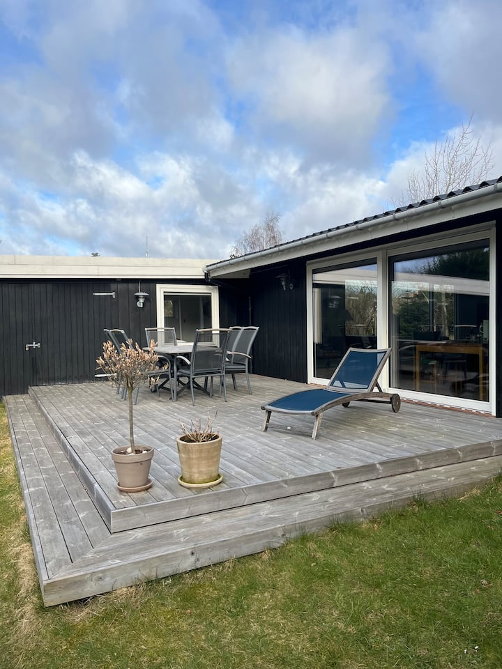 Dejligt Sommerhus I Ebeltoft - Ebeltoft