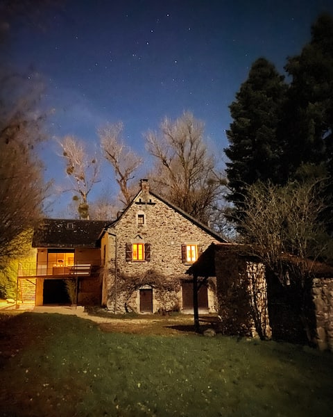 Gîte del Mas - Nature and Jacuzzi