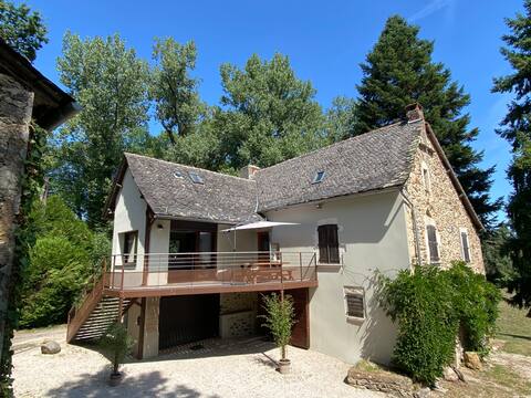 Gîte del Mas - Nature and Jacuzzi