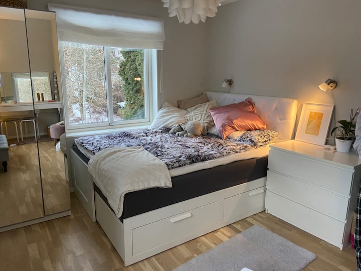 غرفة النوم 1