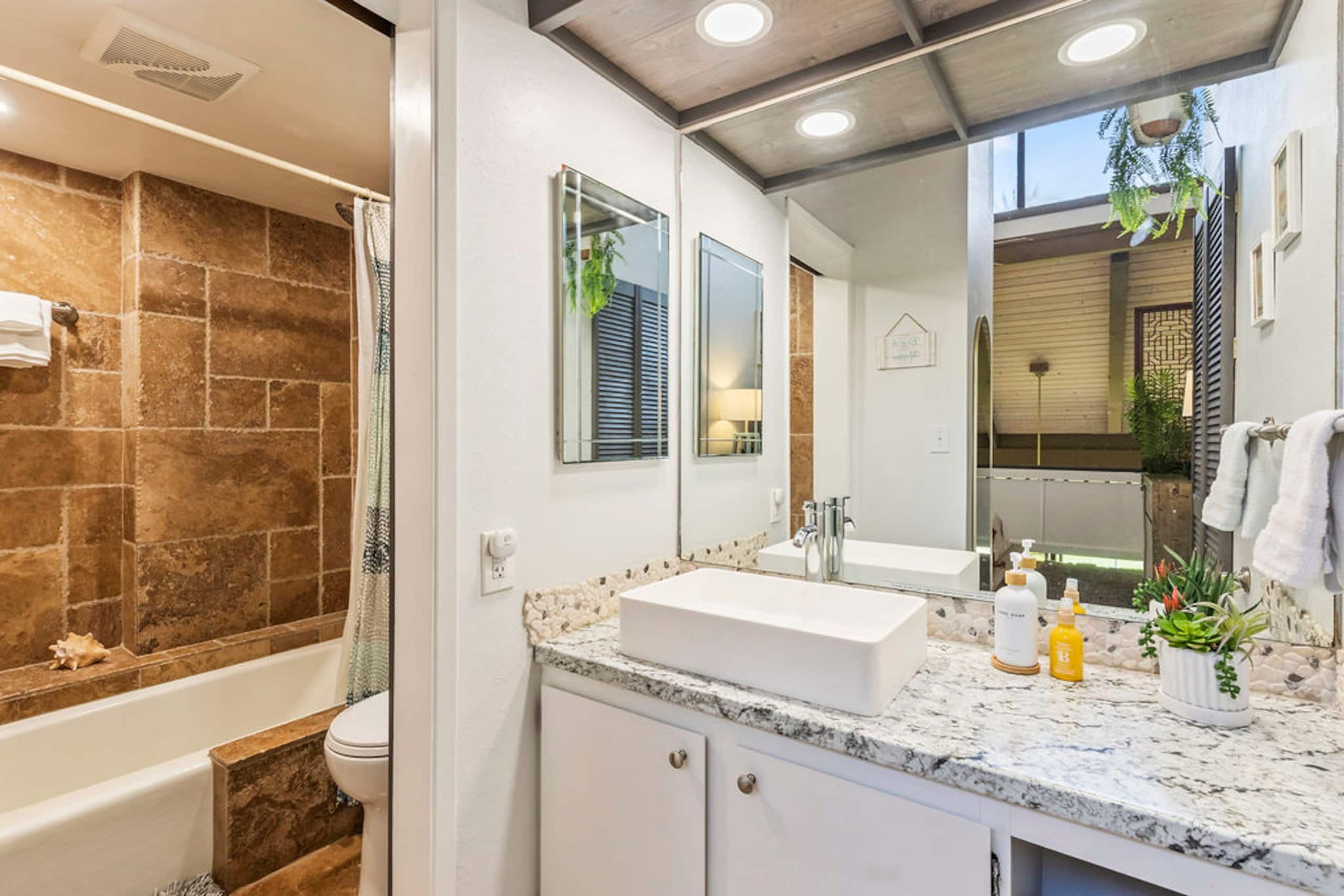 Condo in Kihei · ★4.91 · 2 bedrooms · 3 beds · 2 private baths - Image 28