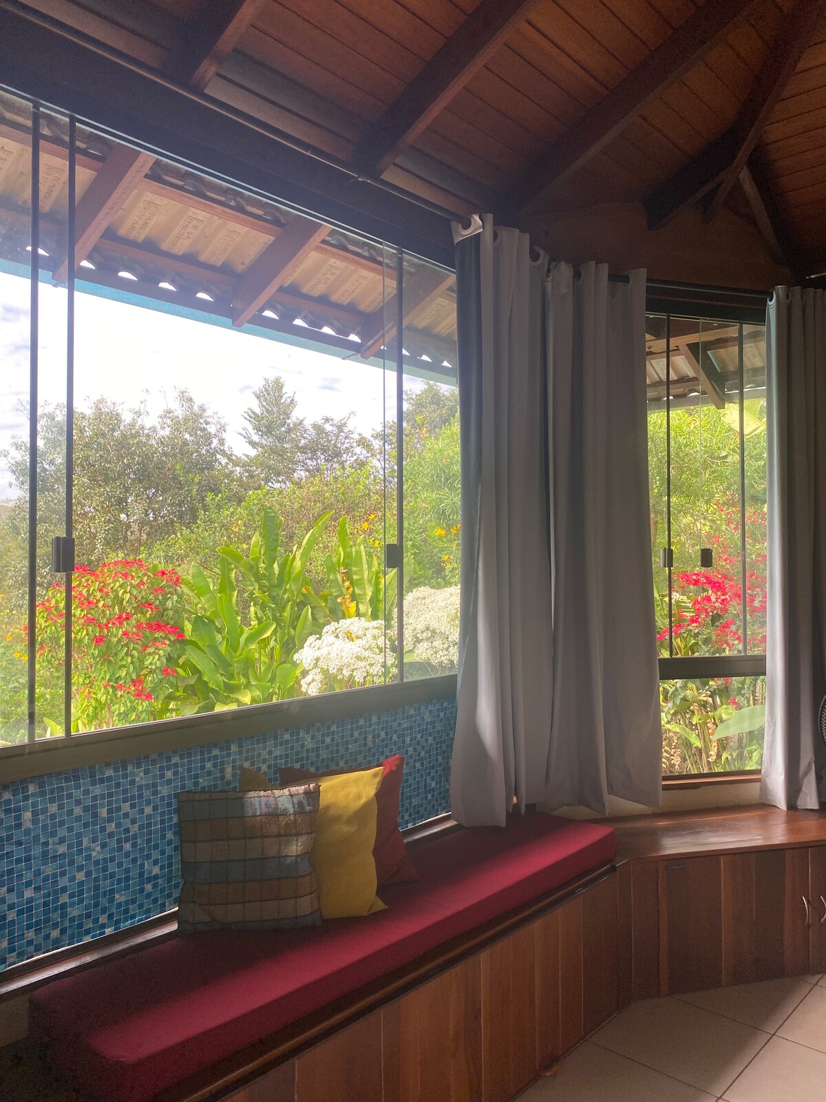 Successful Airbnb property: Sunshine Suite in Pirenópolis