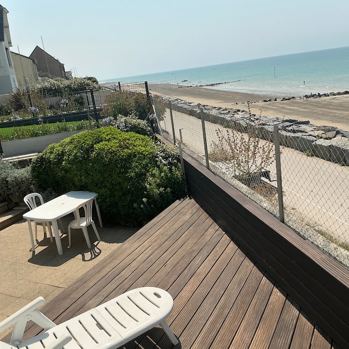 Front De Mer En Rez De Jardin 80m2 - Agon-Coutainville