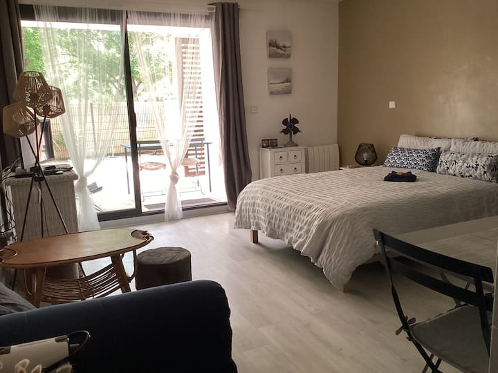 Appartement Résidence Privée    Terrasse /Jardinet - La Rochelle