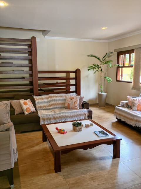 Popular Airbnb listing: Charming house with pool in Paraty in Paraty