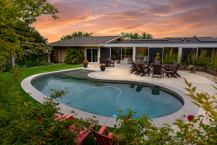 Pool + Hot Tub + Game Room  Paso Hilltop Views - Rava Wines, Paso Robles