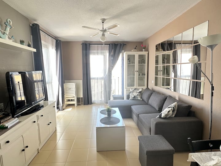 Apartamento Con Vistas Al Mar En Pleno Puerto - Estadio Municipal de Santo Domingo