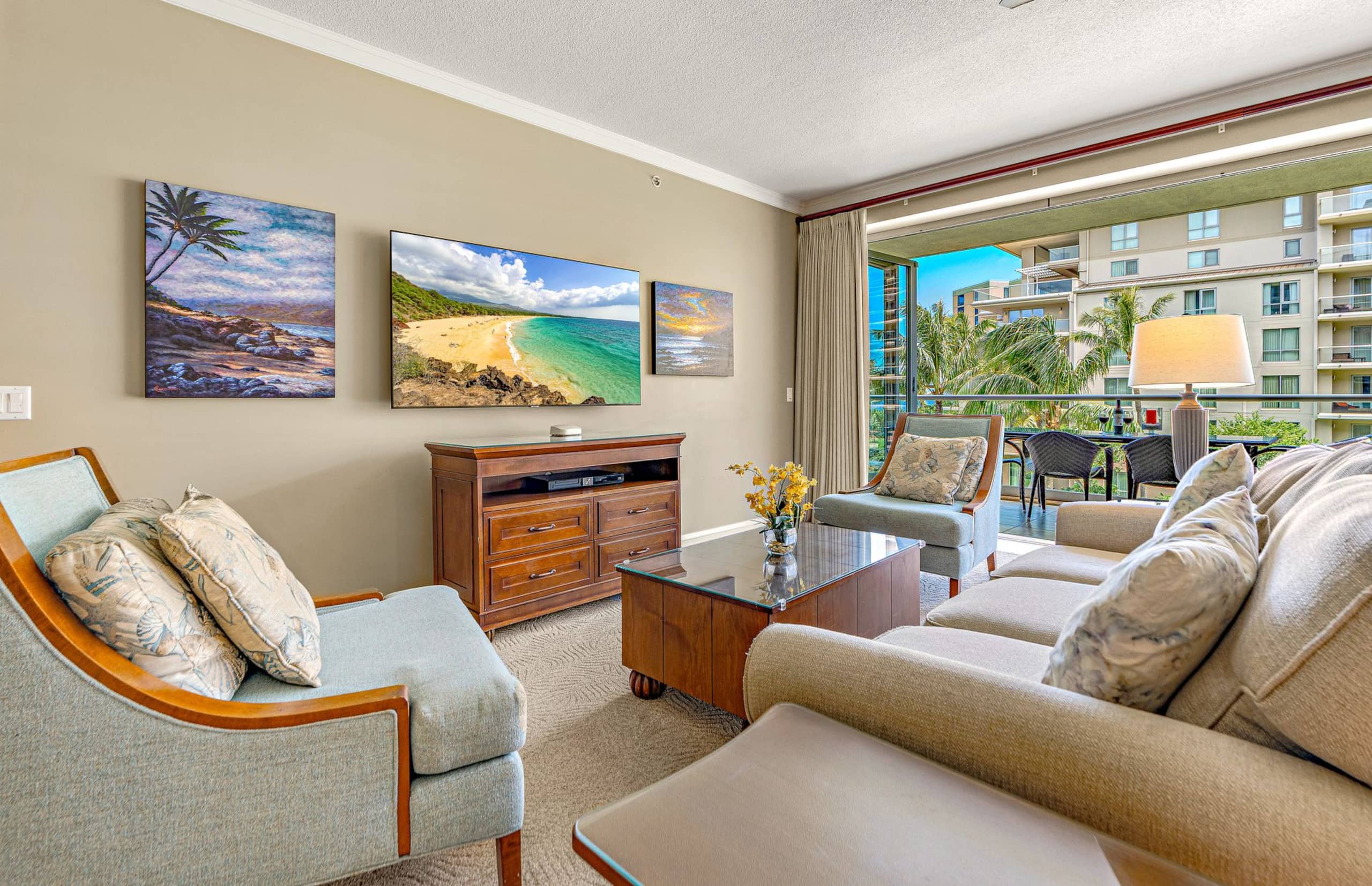 Condo in Lahaina · ★5.0 · 2 bedrooms · 3 beds · 2 baths - Image 9