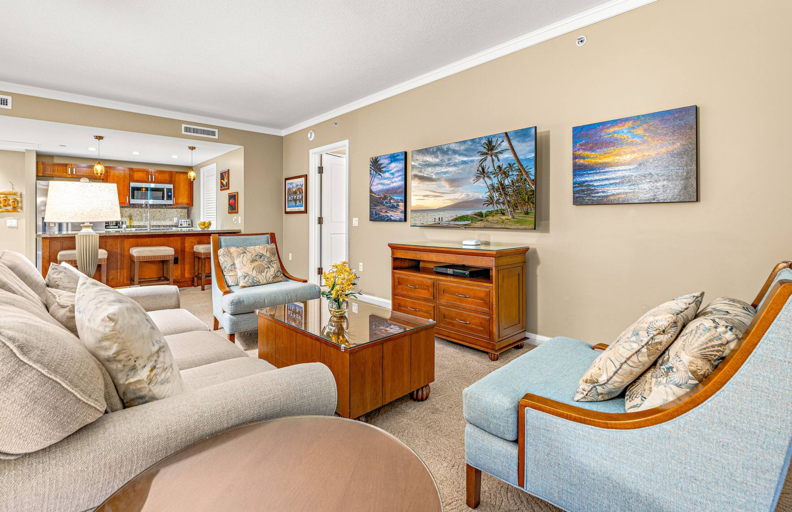 Condo in Lahaina · ★5.0 · 2 bedrooms · 3 beds · 2 baths - Image 13