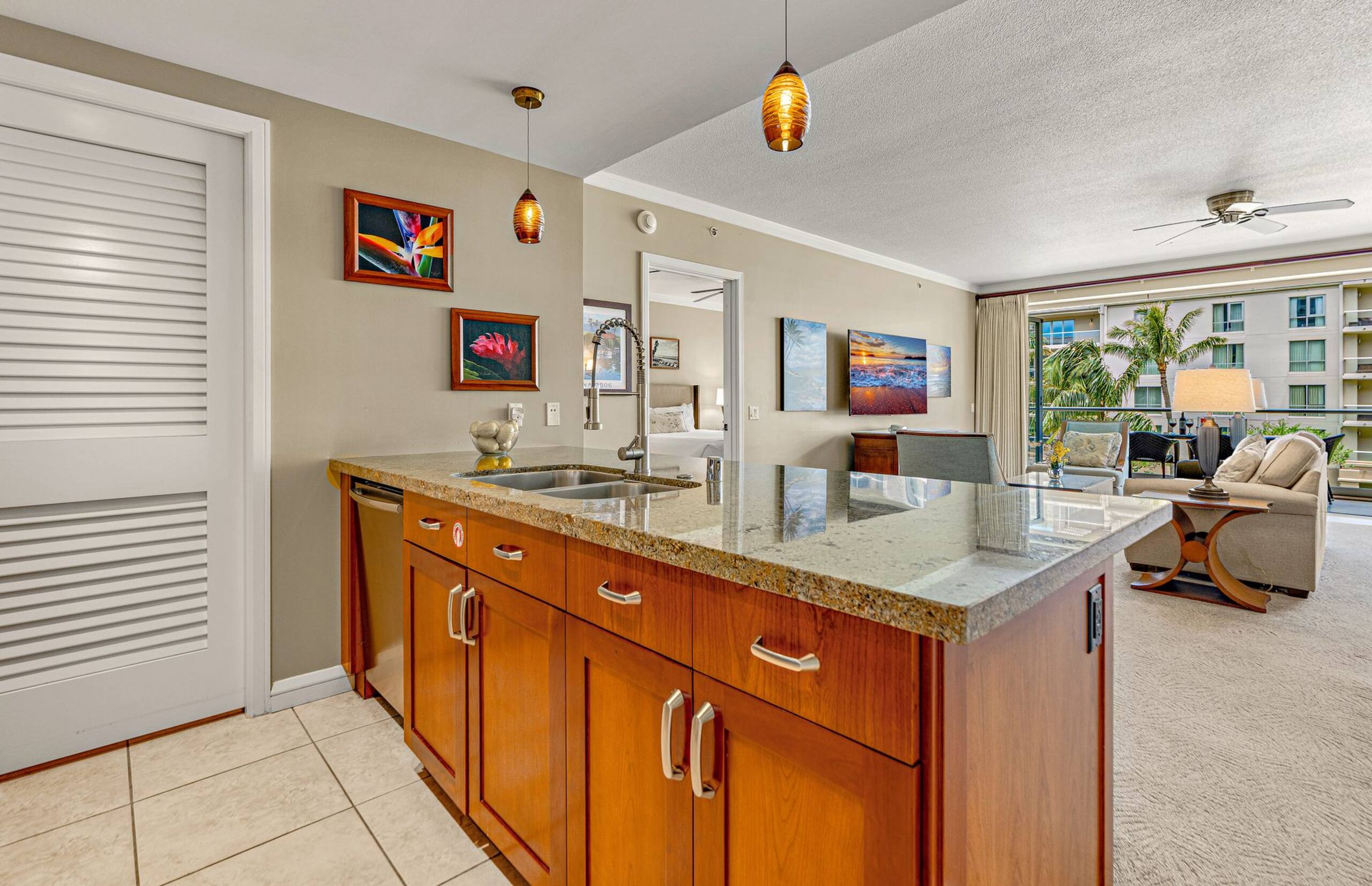 Condo in Lahaina · ★5.0 · 2 bedrooms · 3 beds · 2 baths - Image 10