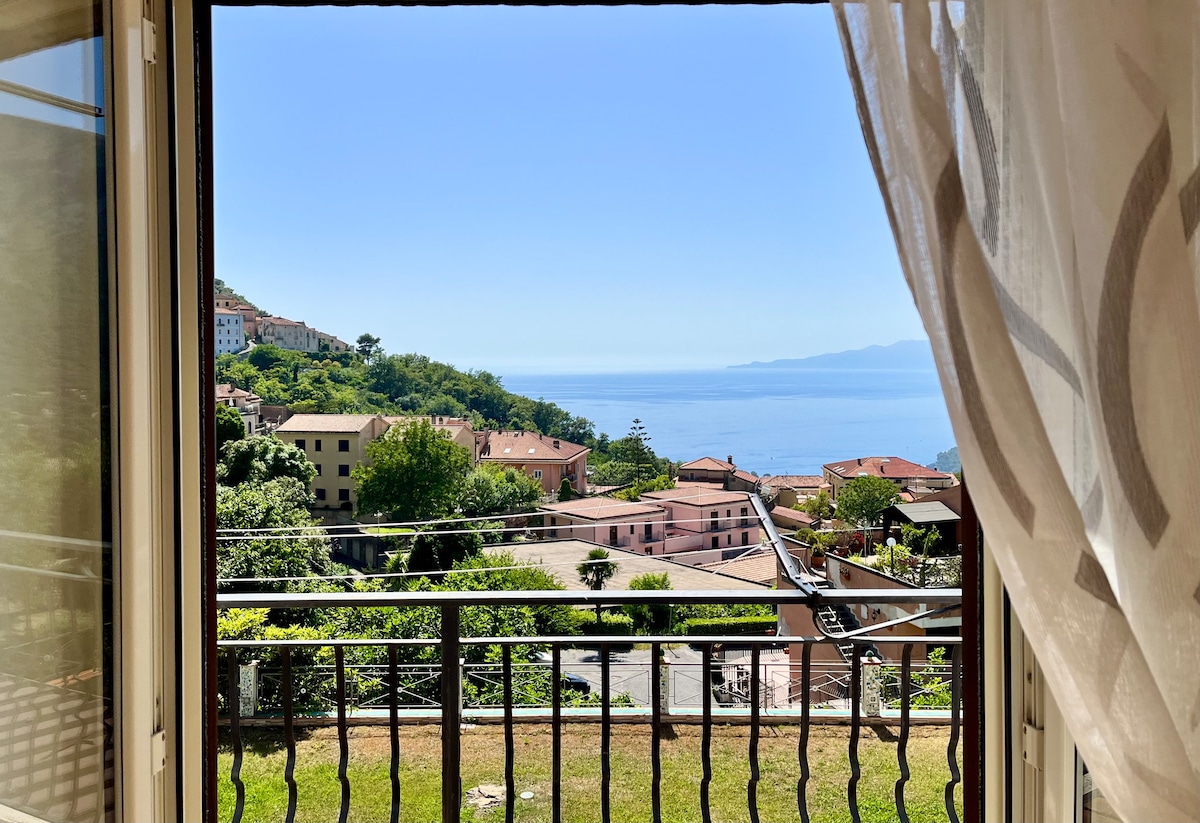 Bilocale Villa Flora vista mare posto auto - Porto di Maratea