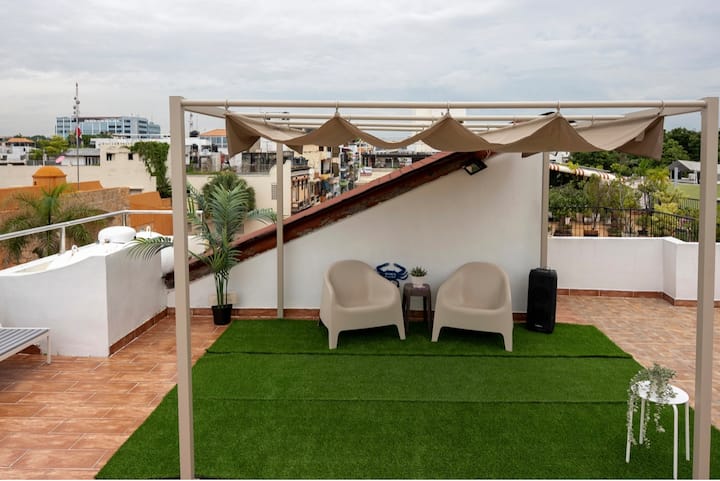 #8 Oceanfront Studio-
Great Location - Santo Domingo